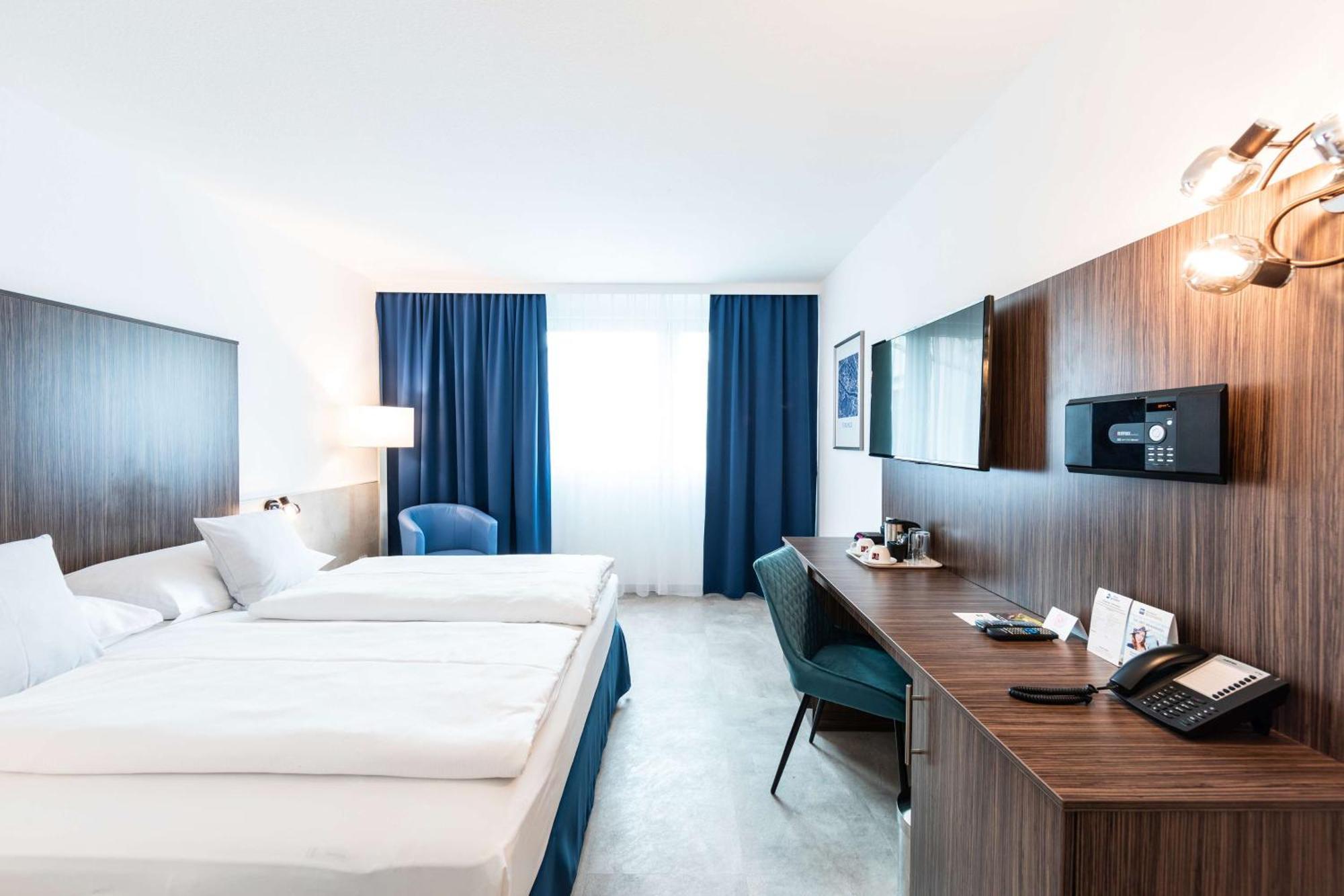 Best Western Smart Hotel Vösendorf Exteriör bild